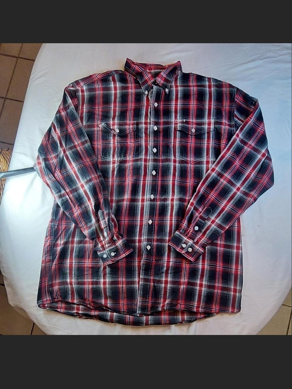 Roper Men's 2X Red, black, and white plaid button-up shirt excellent condition